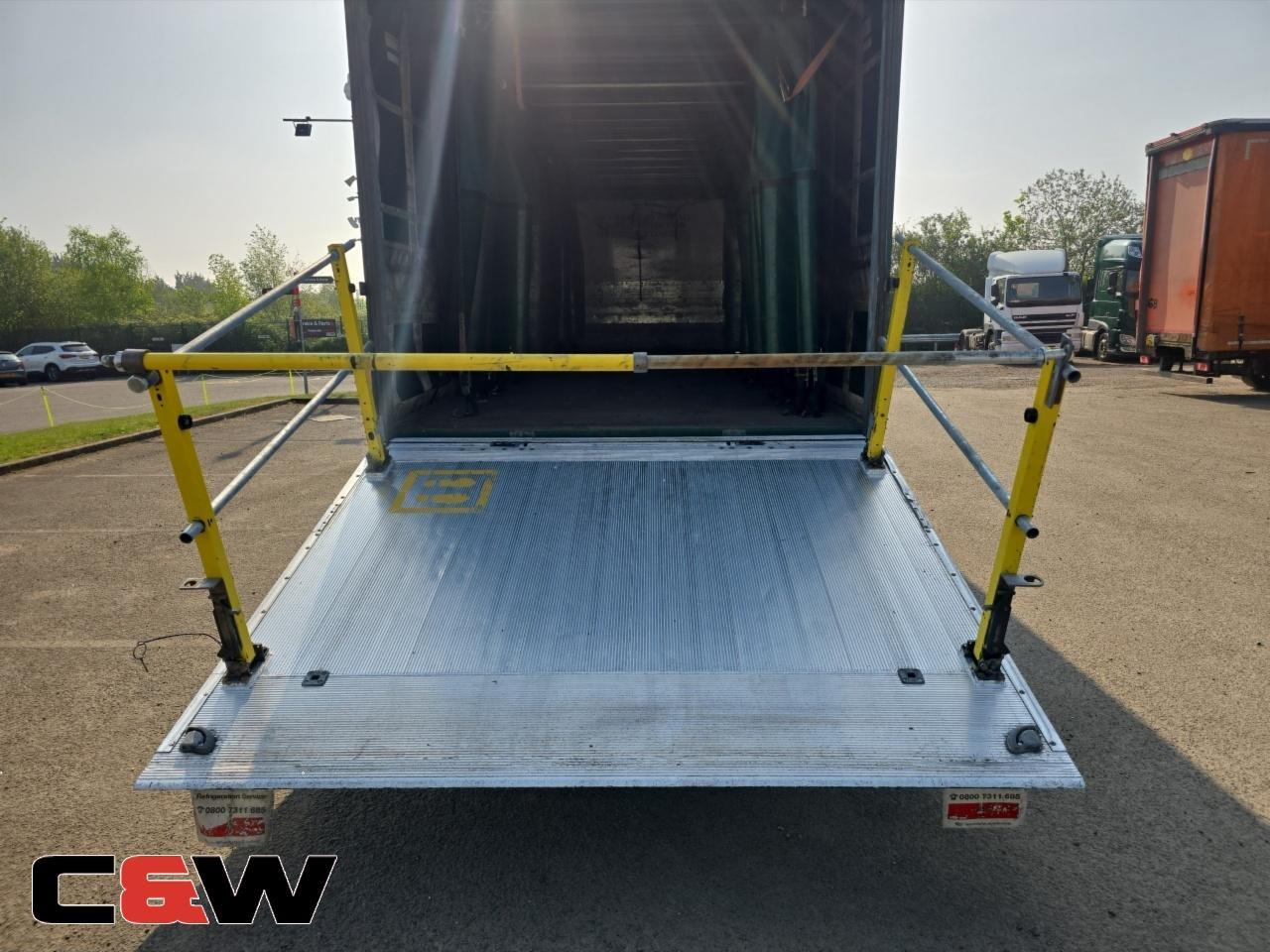 Vehicle image 22